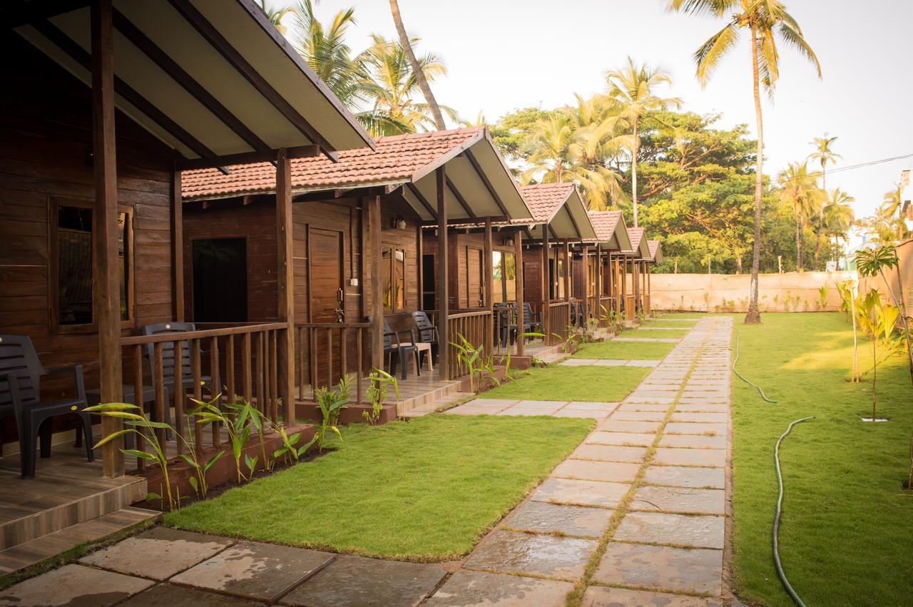 Ciiroc Hotel Morjim Exterior foto